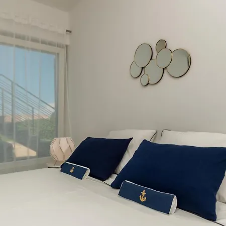 čikat Bay New 2020 *