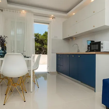 Cikat Bay Appartement