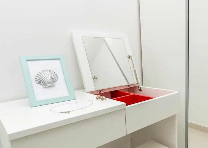 Cikat Bay * 말리로시니